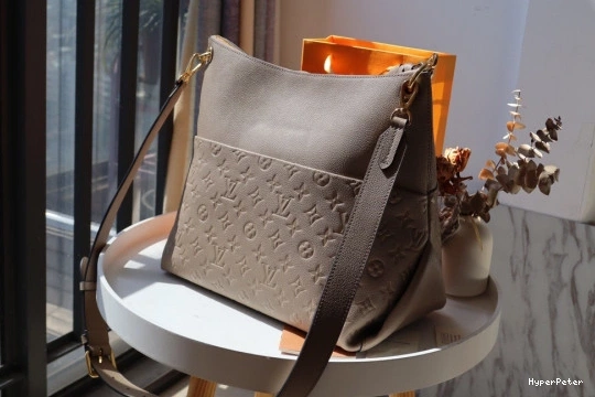 LOUIS VUITTON MAIDA HOBO 0722